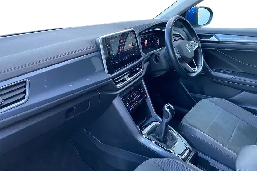 Used VW T-Roc Style 150 HP (110 kW) 2022 Blue SUV