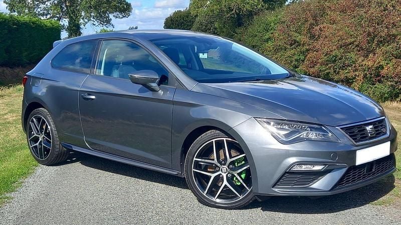 Used Seat Leon FR 150 HP (110 kW) 2017 Grey Hatchback