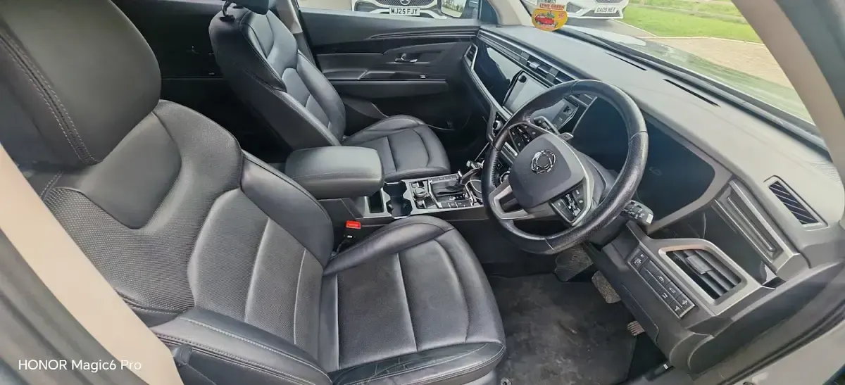 Used SsangYong Korando 136 HP (100 kW) 2021 Grey Estate