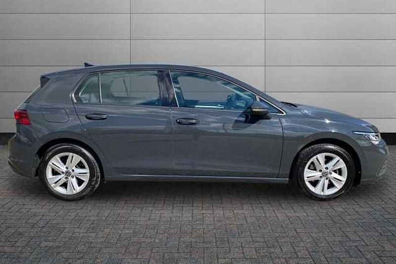 Used VW Golf VIII 115 HP (84 kW) 2023