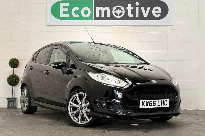 Black Used 2016 Ford Fiesta ST-Line Hatchback | £6,495 (Fair price) - Image 1/1