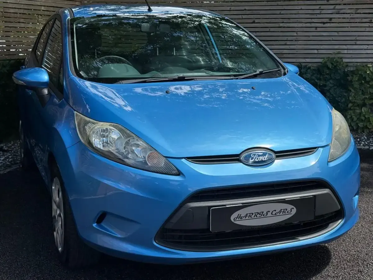 Used Ford Fiesta 96 HP (70 kW) 2010 Blue Hatchback