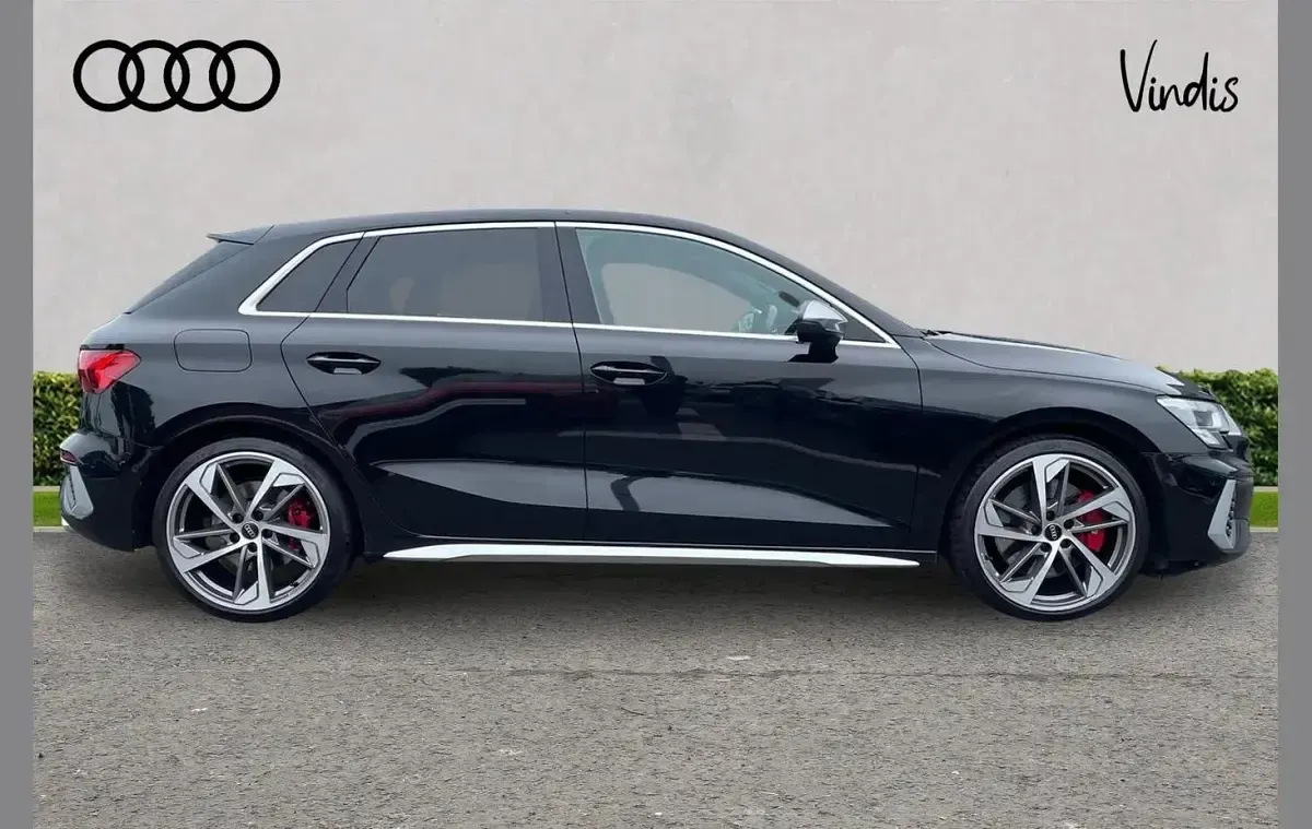 Used Audi S3 Sportback Comfort 310 HP (228 kW) 2022 Black Hatchback