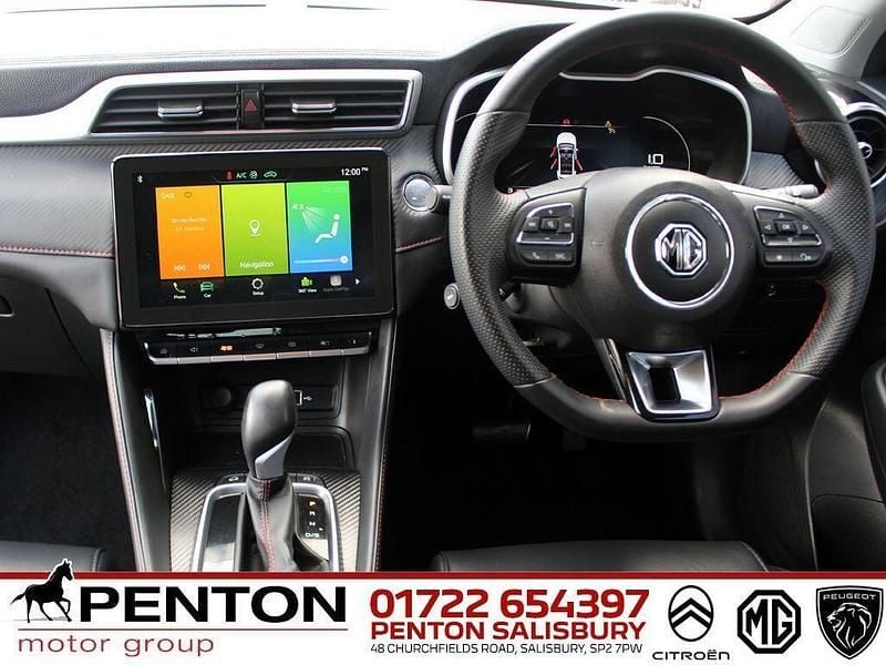 Used MG ZS Exclusive 109 HP (80 kW) 2024 Silver Hatchback