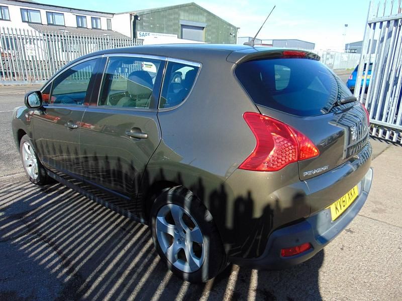 Used Peugeot 3008 Sport 2011 Brown Estate