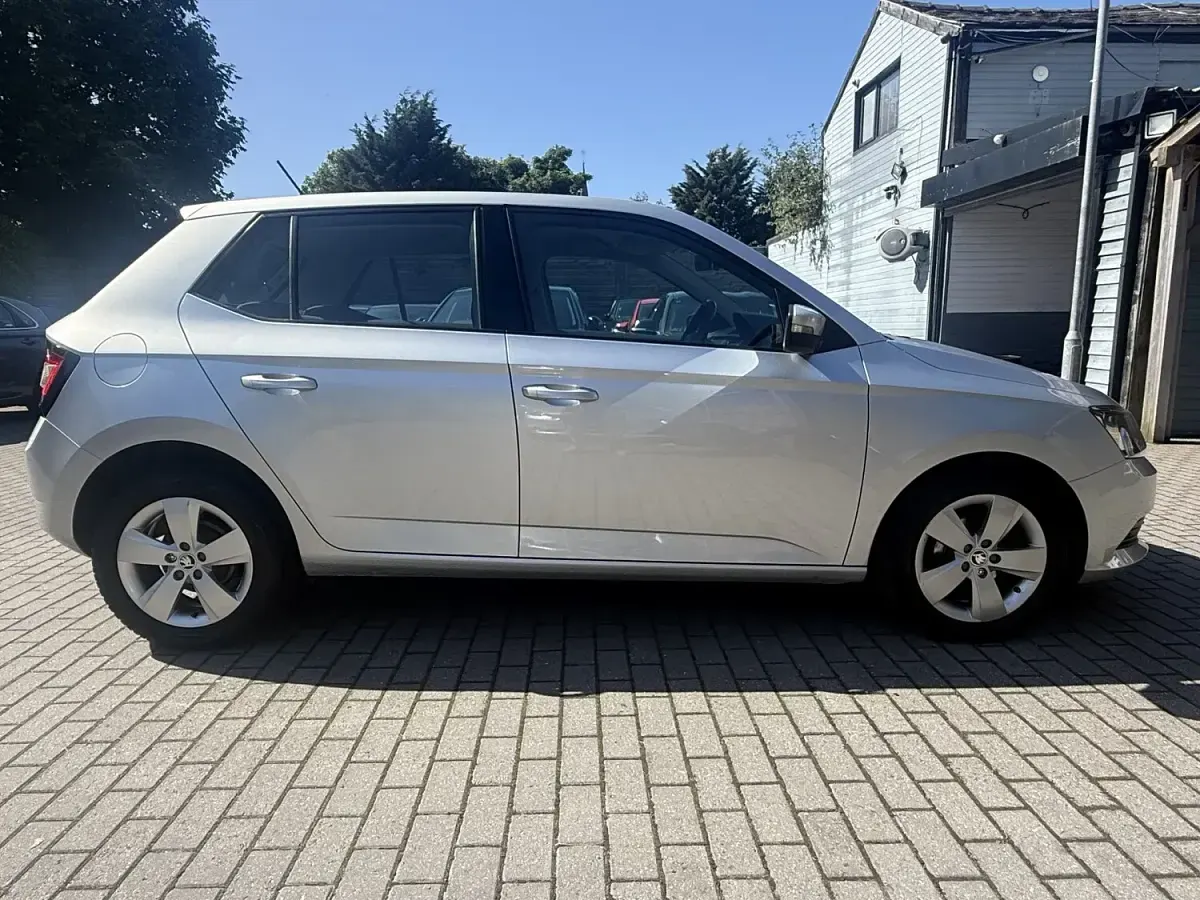 Used Skoda Fabia SE 2017 Silver Hatchback