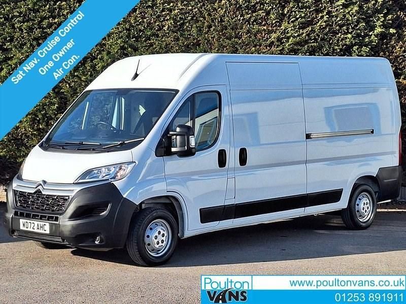 White Used 2022 Citroën Relay Van | £16,250 (Fair price) - Image 1/4