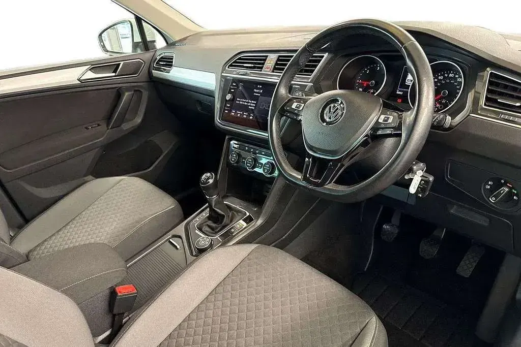 Used VW Tiguan SE 150 HP (110 kW) 2018 White SUV