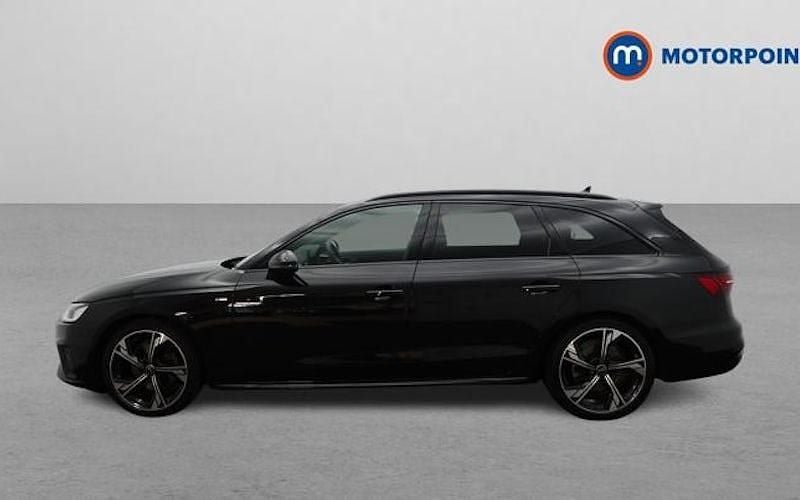 Used Audi A4 Black Edition 190 HP (139 kW) 2024 Black Estate