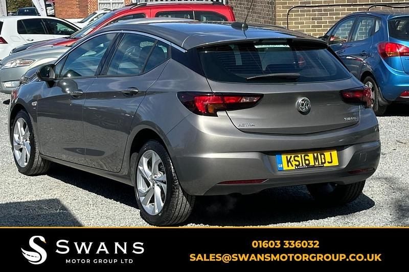 Second-hand Vauxhall Astra SRi 150 CP (110 kW) 2016 Gri Hatchback