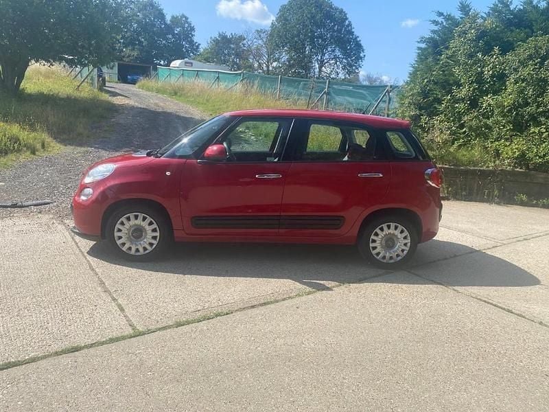 Used Fiat 500L Easy 2013 Red MPV