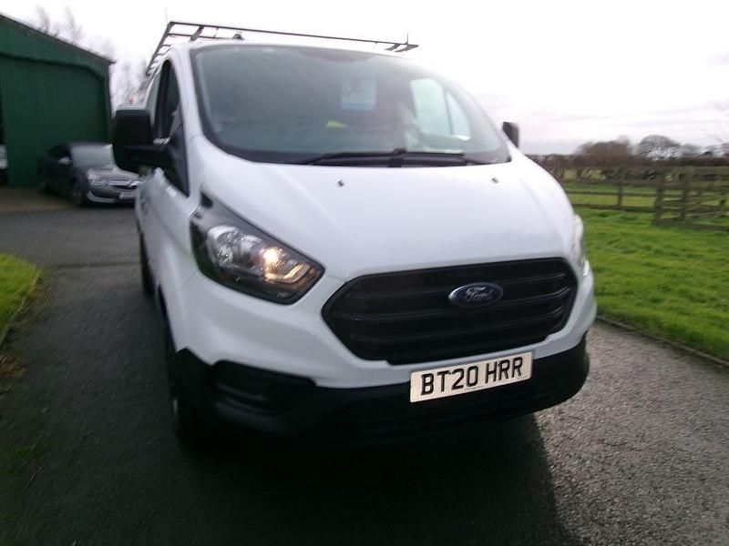 Used Ford Transit Custom 105 HP (77 kW) 2020 White Van