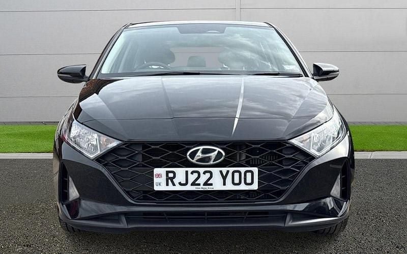 Used Hyundai i20 SE 101 HP (74 kW) 2022 Black Hatchback