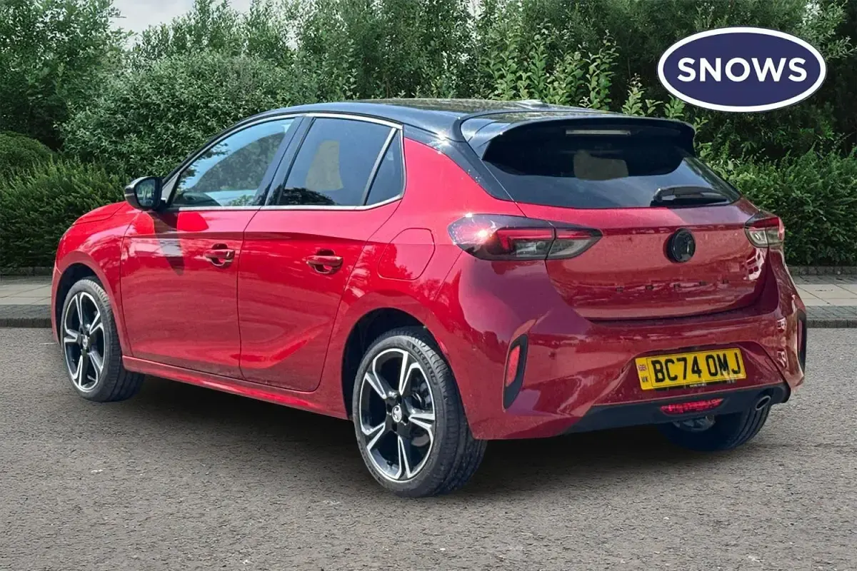 Used Vauxhall Corsa S 100 HP (73 kW) 2025 Carmin red Hatchback