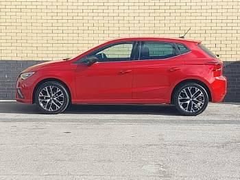 New Seat Ibiza XCELLENCE 95 HP (69 kW) 2025 Red Hatchback