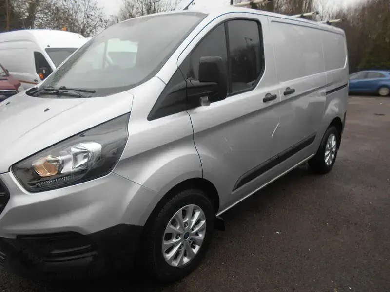 Used Ford Transit Custom 130 HP (95 kW) 2018 Silver Van