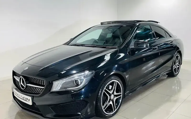 Begagnad Mercedes CLA220 AMG 170 HK (125 kW) 2014 Svart Sedan