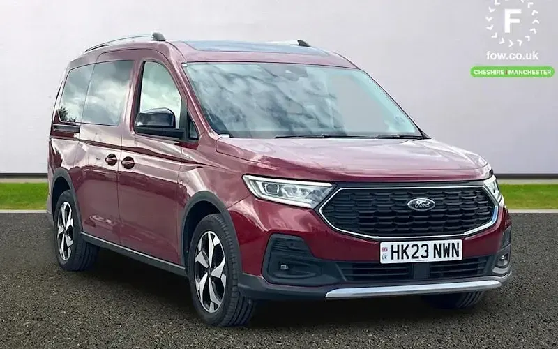 Used Ford Tourneo Active 114 HP (83 kW) 2024 Estate
