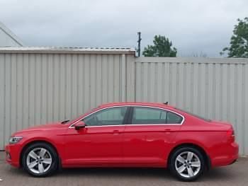 Used VW Passat SE 150 HP (110 kW) 2020 Red Sedan