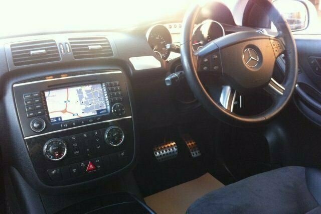 Used Mercedes R320 SE 2007 MPV