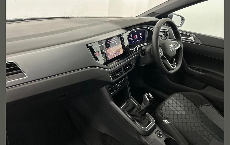 Used VW Polo Match 94 HP (69 kW) 2025 Grey Hatchback