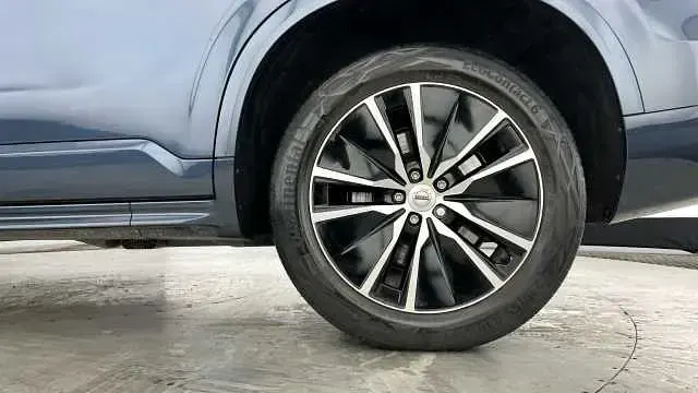 Used Volvo XC90 Momentum 247 HP (181 kW) 2022 SUV