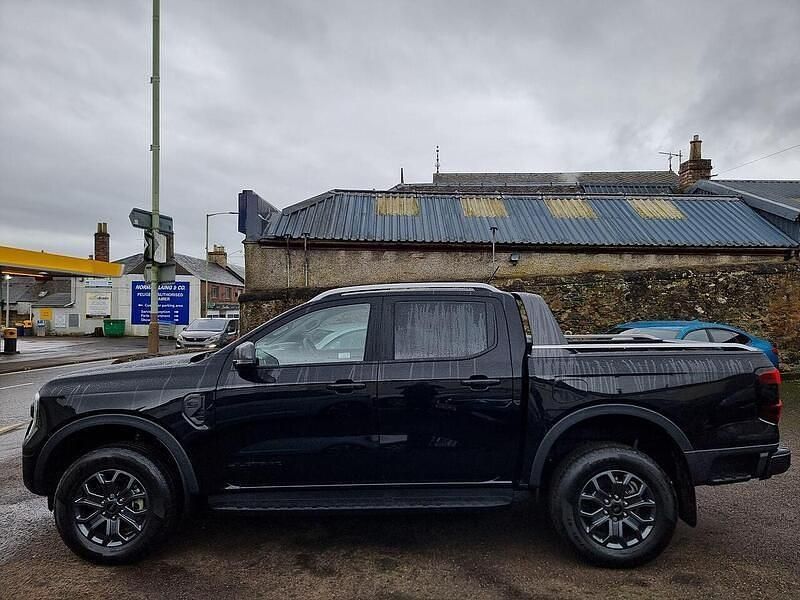 New Ford Ranger Wildtrack 2025 Black Pickup