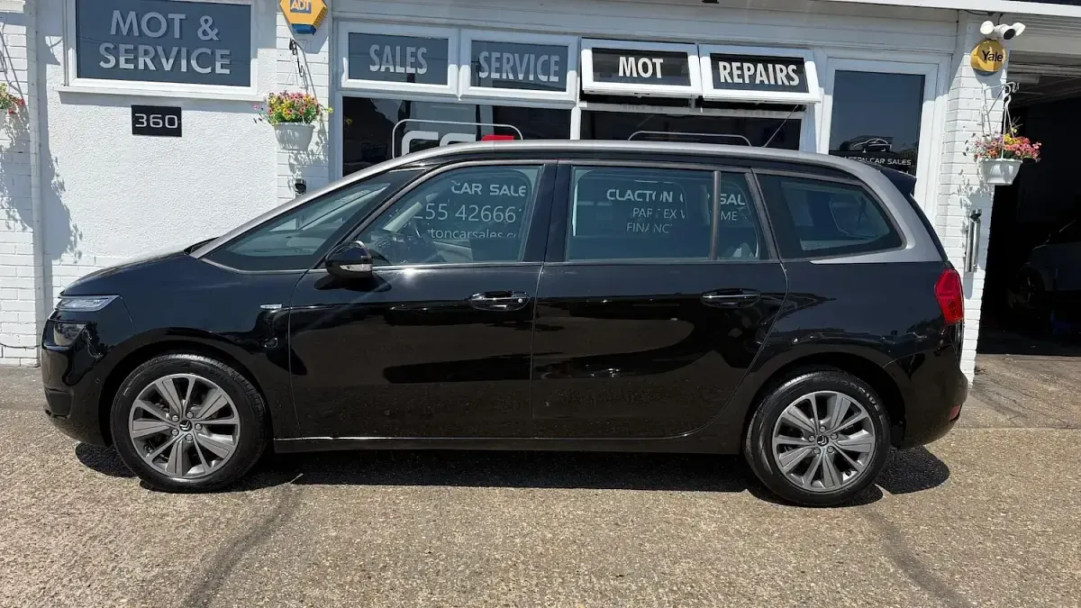 Used Citroën Grand C4 Picasso Exclusive 115 HP (84 kW) 2015 Black MPV