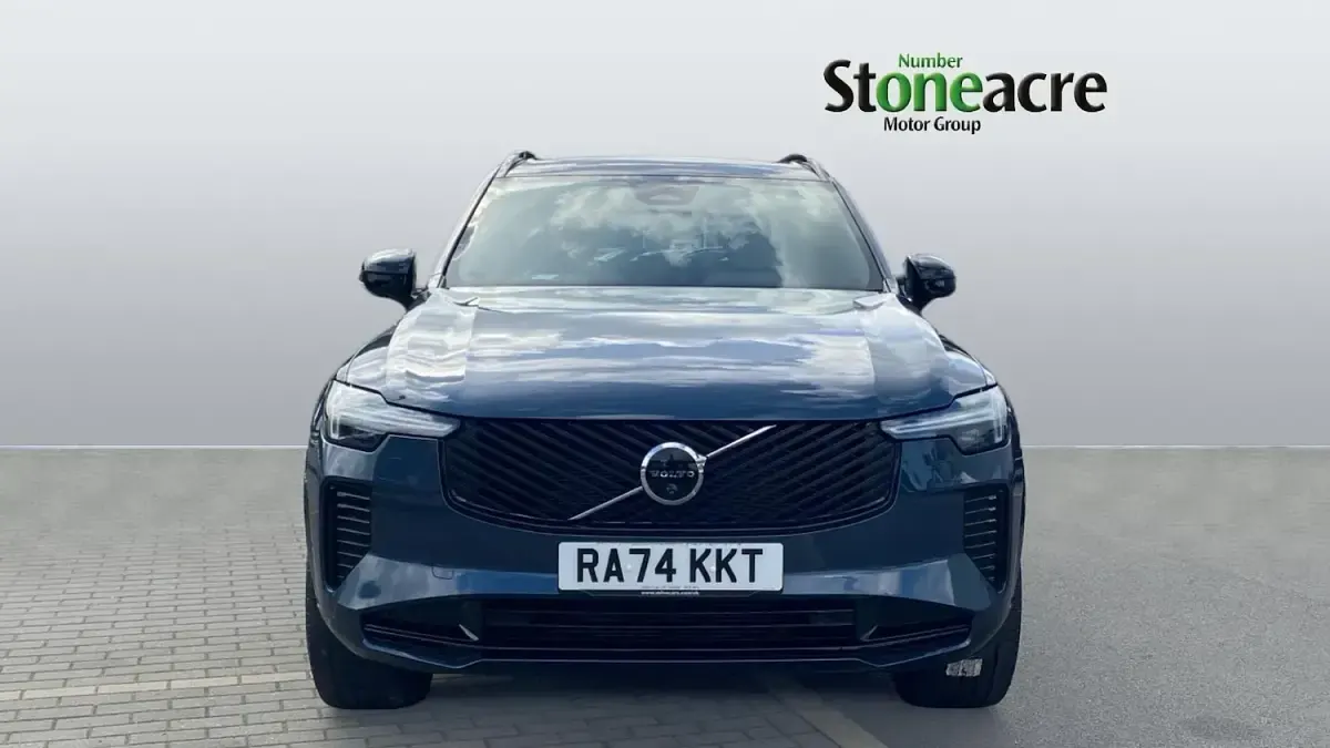Used Volvo XC90 Plus 250 HP (183 kW) 2025 Blue SUV