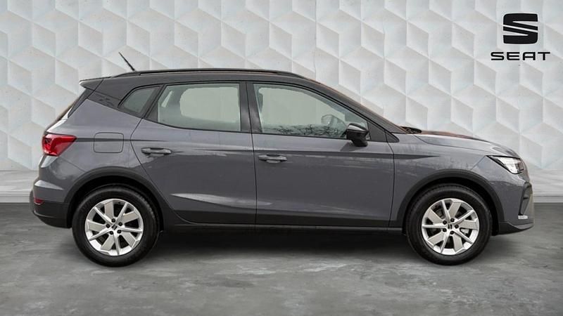 Used Seat Arona SE 94 HP (69 kW) 2026 Graphene grey midnight black SUV