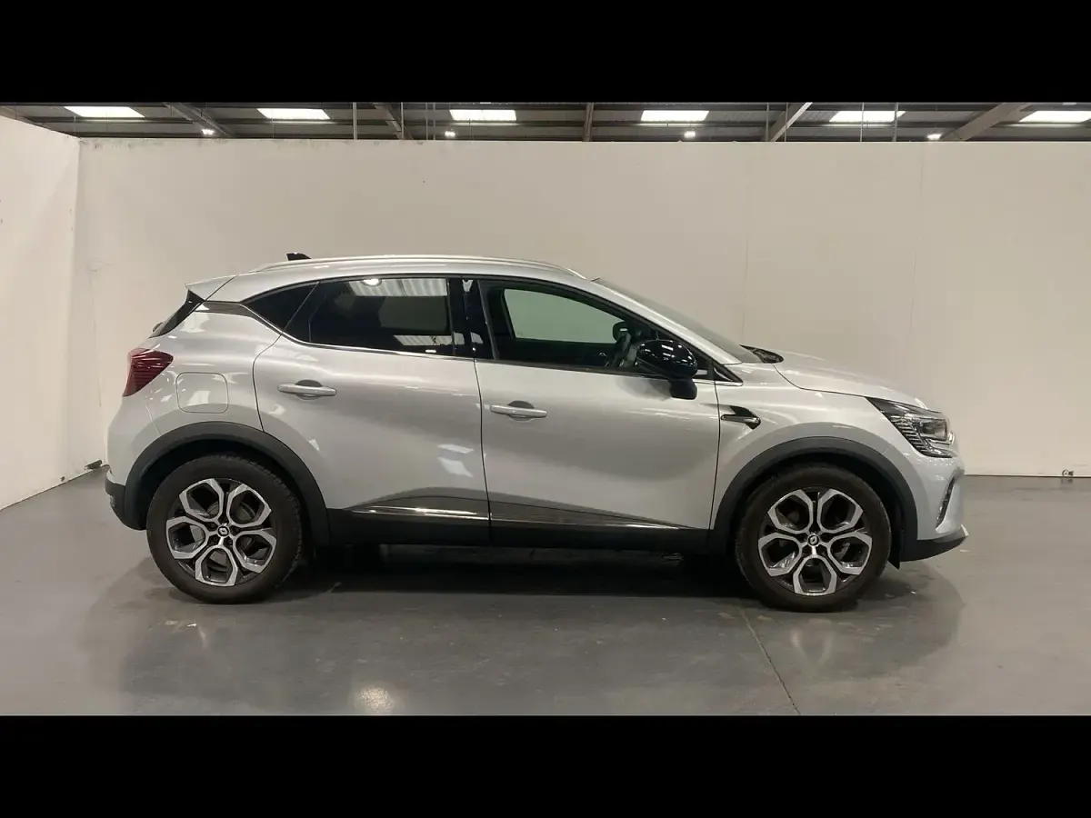 Used Renault Captur Techno 2024 Grey SUV