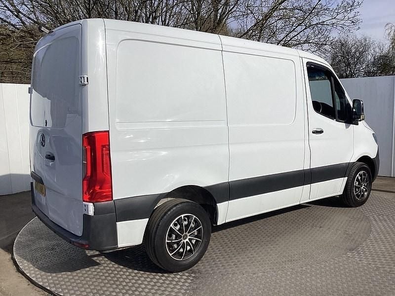 Used Mercedes Sprinter 140 HP (102 kW) 2020 White Van