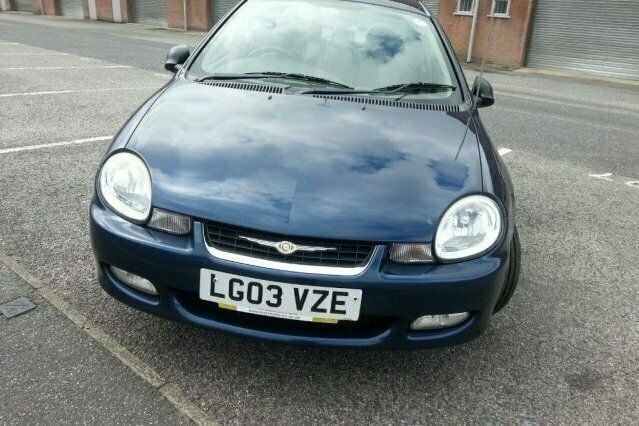 Used Chrysler Neon 131 HP (96 kW) 2003 Sedan