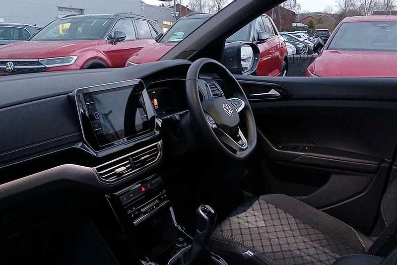 Used VW T-Cross R-line 115 HP (84 kW) 2025 Grey SUV
