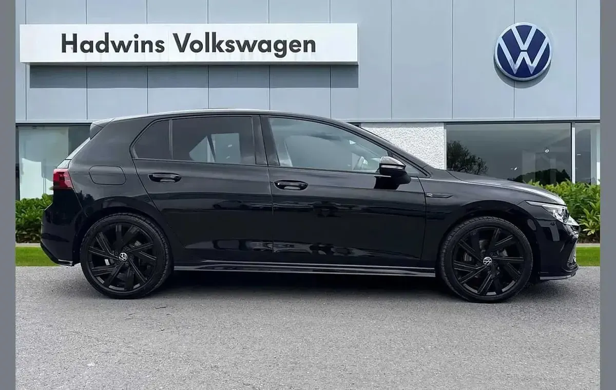 Used VW Golf VIII Black Edition 147 HP (108 kW) 2024 Black Hatchback