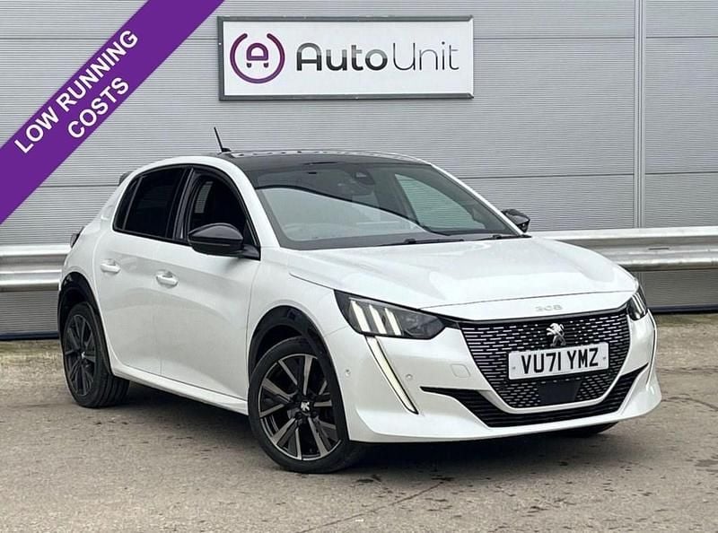 Used Peugeot 208 Premium 131 HP (96 kW) 2021 White Hatchback