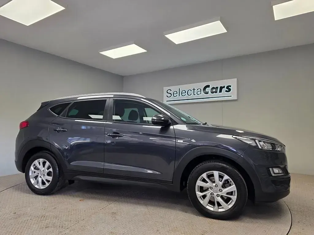 Used Hyundai Tucson SE 136 HP (100 kW) 2021 Grey SUV