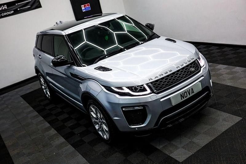 Used Land Rover Range Rover evoque HSE Dynamic 240 HP (176 kW) 2018 Silver SUV