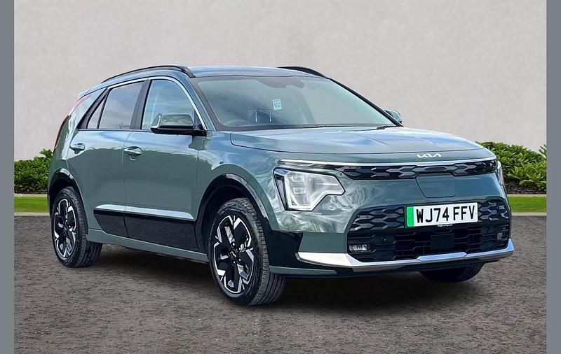 Green Used 2024 Kia e-Niro 4 SUV | £27,005 - Image 1/4