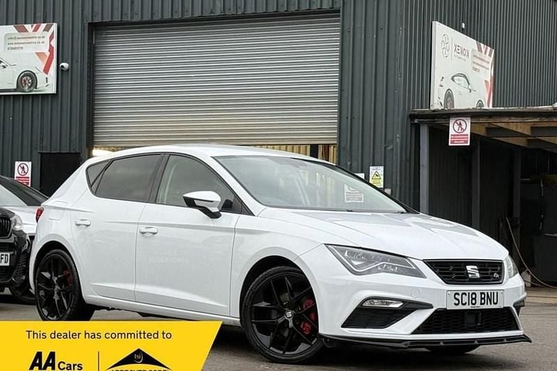 Used Seat Leon FR 150 HP (110 kW) 2018 White Hatchback