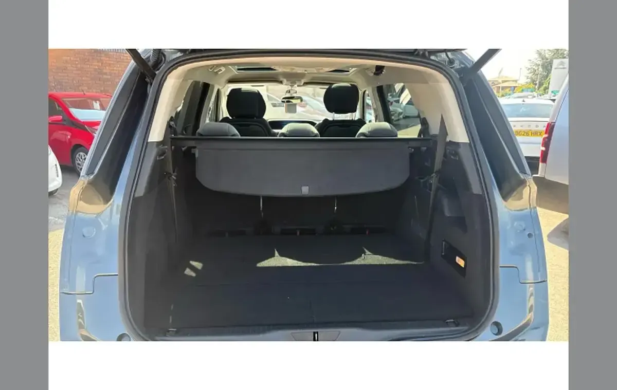 Used Citroën Grand C4 Picasso Exclusive 120 HP (88 kW) 2016 Grey MPV