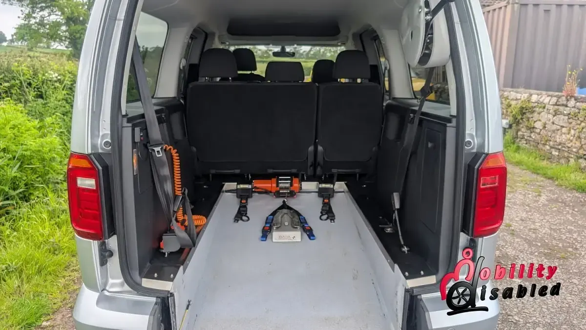 Used VW Caddy Maxi Life 122 HP (89 kW) 2020 Silver MPV