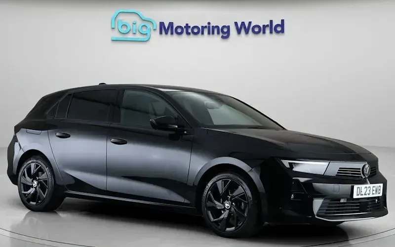 Used Vauxhall Astra S 131 HP (96 kW) 2023 Hatchback