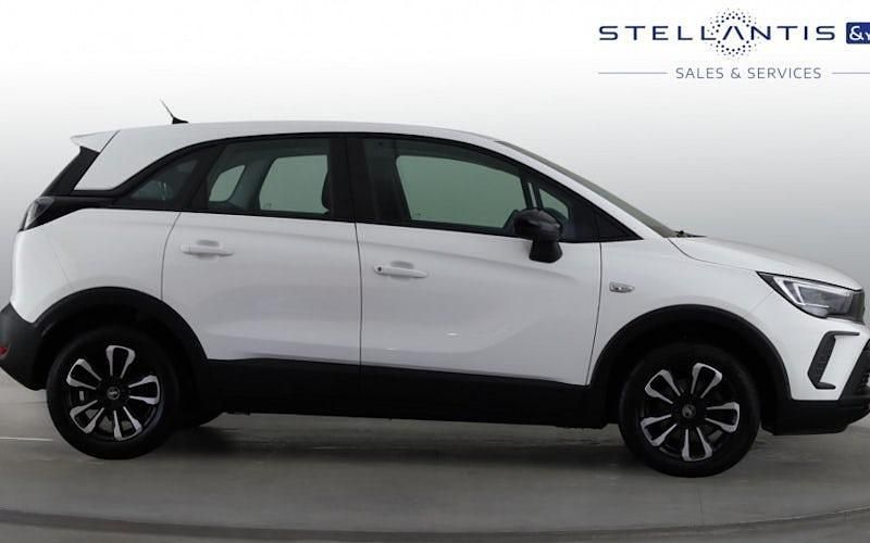 Used Vauxhall Crossland Design Edition 110 HP (80 kW) 2022 White SUV