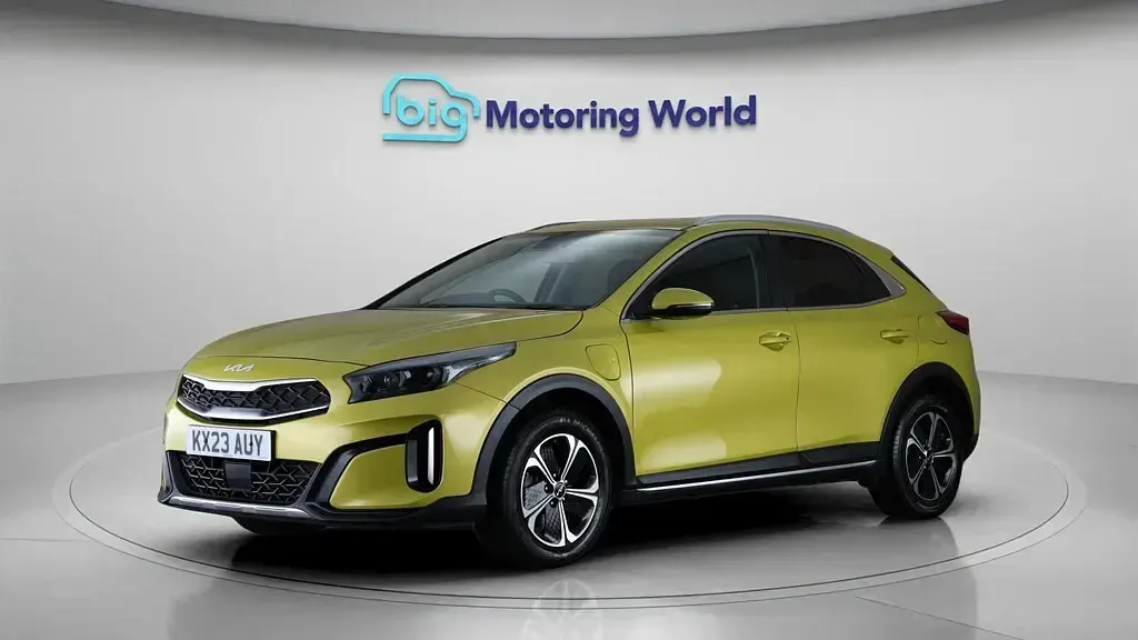 Used Kia XCeed 141 HP (103 kW) 2023 Yellow SUV