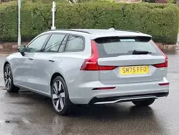 New Volvo V60 Plus 350 HP (257 kW) 2025 Grey Estate