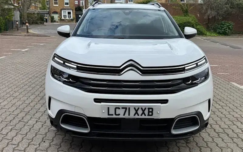 Used Citroën C5 Shine 226 HP (166 kW) 2022 Hatchback
