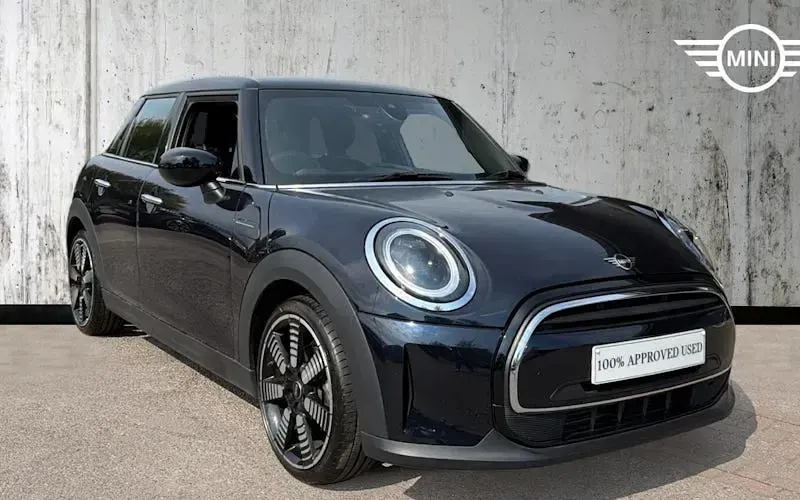 Used Mini Cooper Exclusive 136 HP (100 kW) 2023 Hatchback