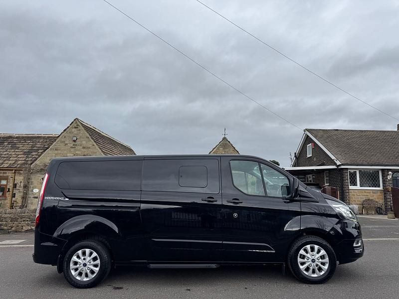Used Ford Tourneo Titanium 2019 Black MPV