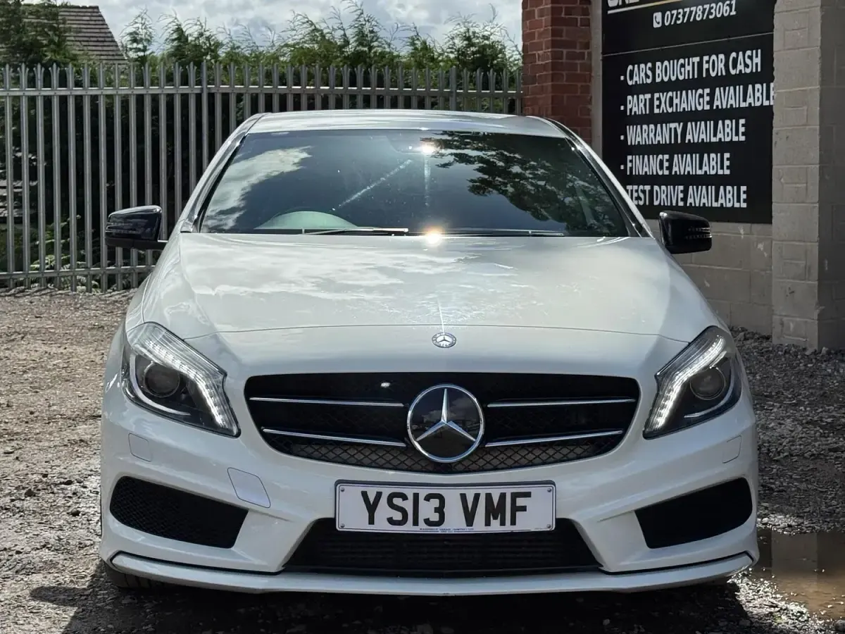 Used Mercedes A200 AMG 2013 White Hatchback